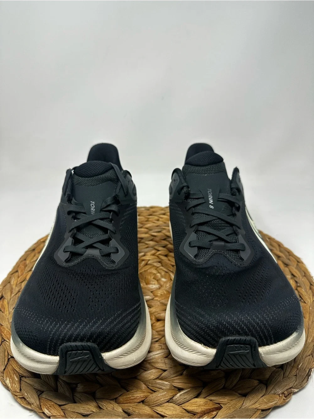 ALTRA Torin 8 Road Running Shoes Black White Size 11.5 Men's